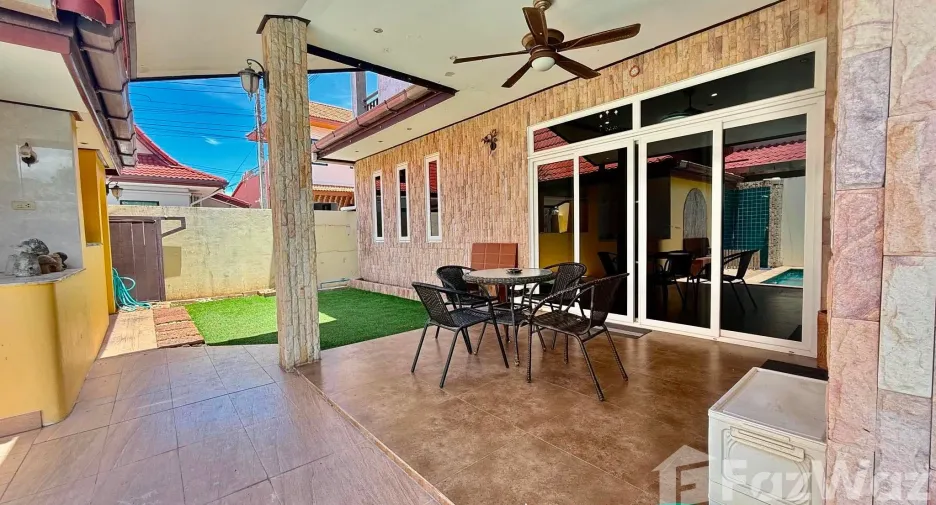 For rent and for sale 3 bedrooms villa in Bang Lamung, Chonburi