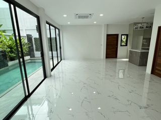 Villa zum Kauf mit 4 Zimmer in Ko Samui, Surat Thani