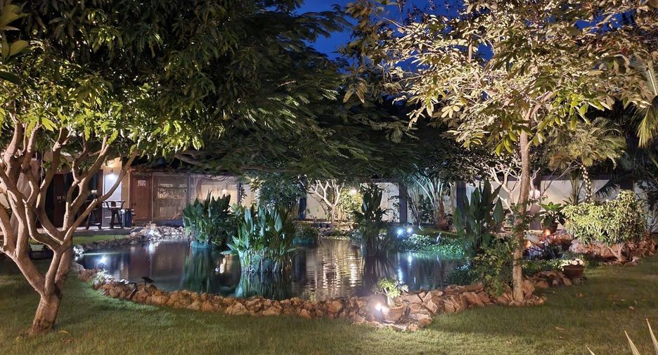 Villa en venta de 5 habitaciones en Sam Roi Yot, Prachuap Khiri Khan