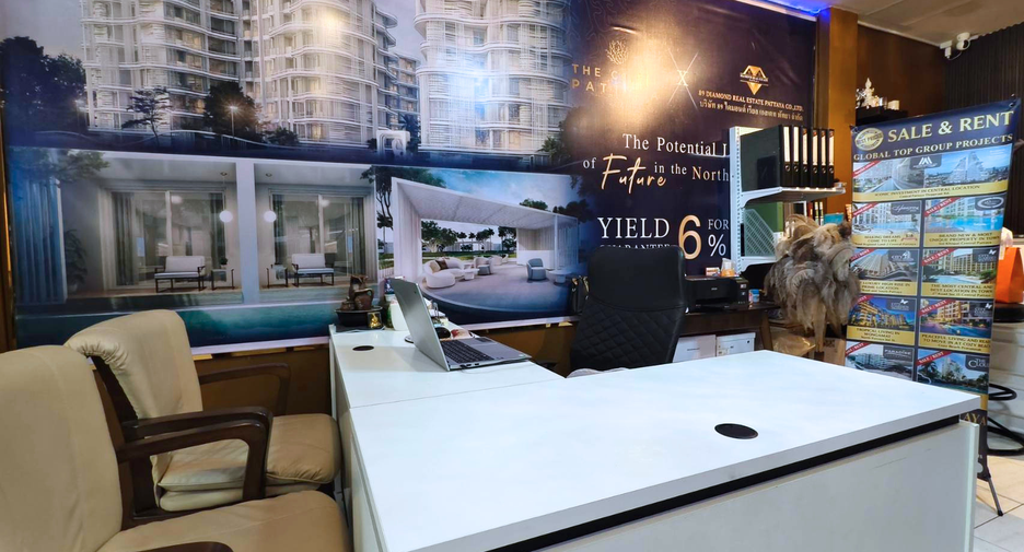 À vendre bureau à Bang Lamung, Chonburi
