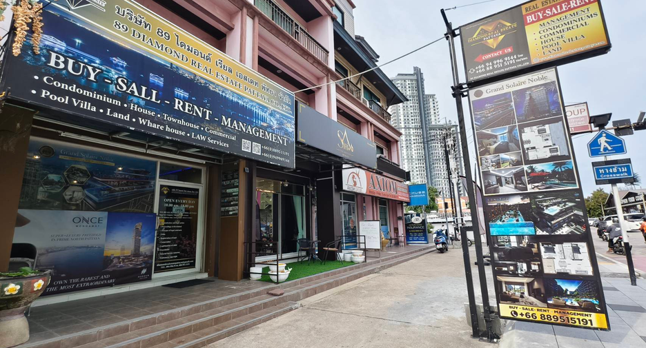 À vendre bureau à Bang Lamung, Chonburi
