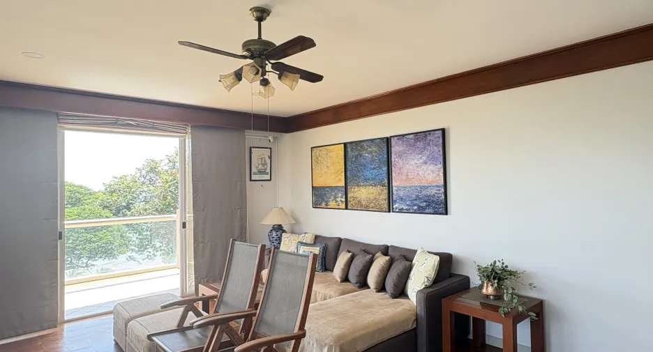 For sale 2 ベッドルーム condo in Na Jomtien, Pattaya