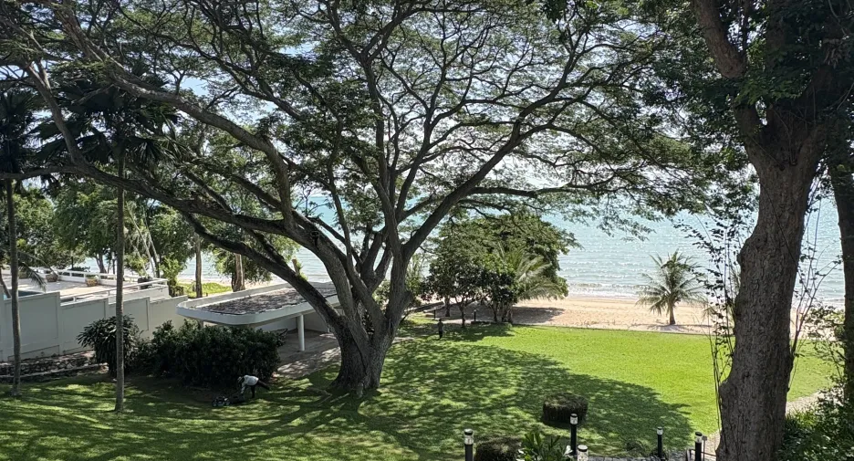 For sale 2 ベッドルーム condo in Na Jomtien, Pattaya