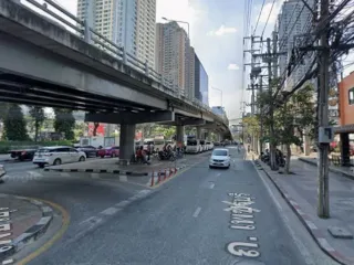 出售 土地 在 Watthana, 曼谷