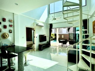 For rent 2 bedrooms villa in Mueang Phuket, Phuket