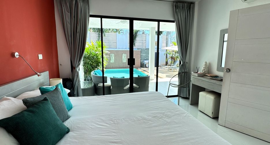 For rent 2 bedrooms villa in Mueang Phuket, Phuket