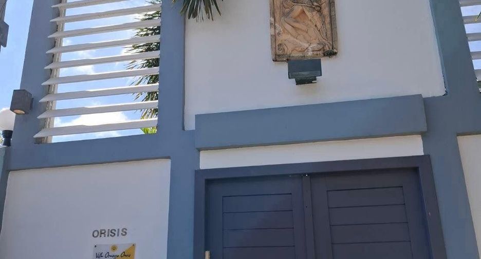 For rent 2 bedrooms villa in Mueang Phuket, Phuket