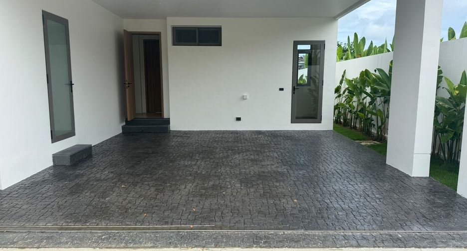 For rent 4 bedrooms villa in Thalang, Phuket