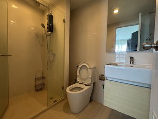 For rent 1 bed condo in Phaya Thai, Bangkok