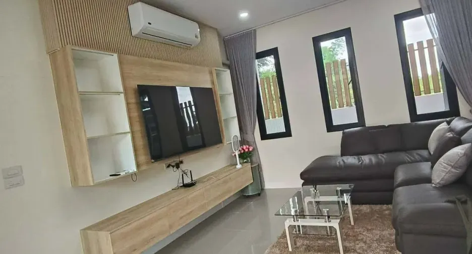 For rent 3 bedrooms villa in Hua Hin, Prachuap Khiri Khan