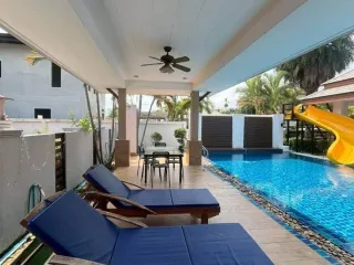 For Rent 3 Bedroom Villa In Bang Lamung, Chonburi