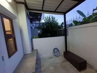 For rent 3 bedrooms house in Phra Khanong, Bangkok
