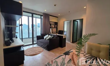 For rent 2 bedrooms condo in Huai Khwang, Bangkok