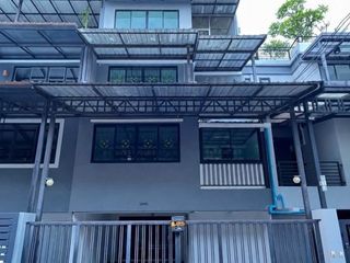 For rent 4 ベッドルーム house in Wang Thonglang, Bangkok