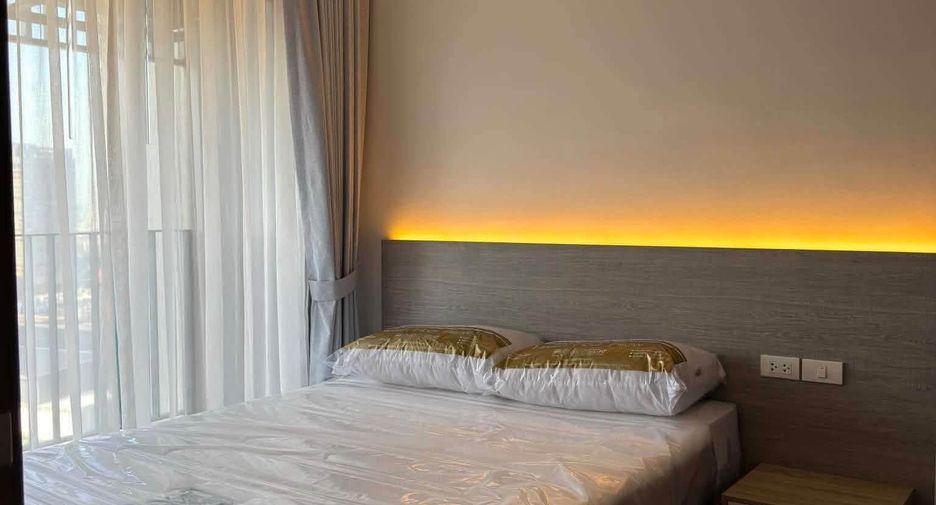 For rent 2 bedrooms condo in Chatuchak, Bangkok