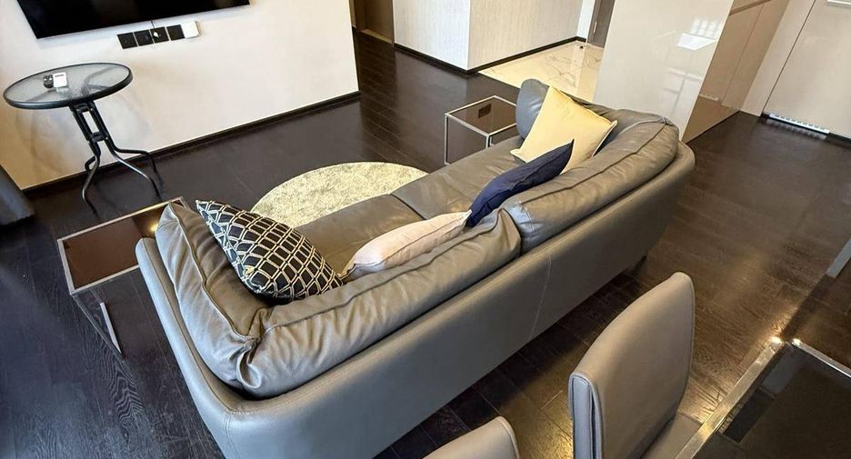 For sale 2 bedrooms condo in Watthana, Bangkok