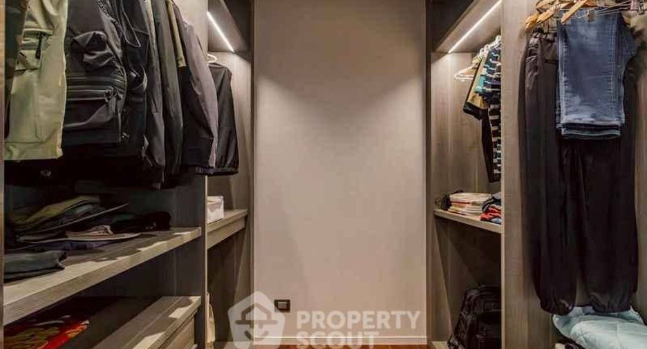 Condo en venta de 2 habitaciones en Pathum Wan, Bangkok