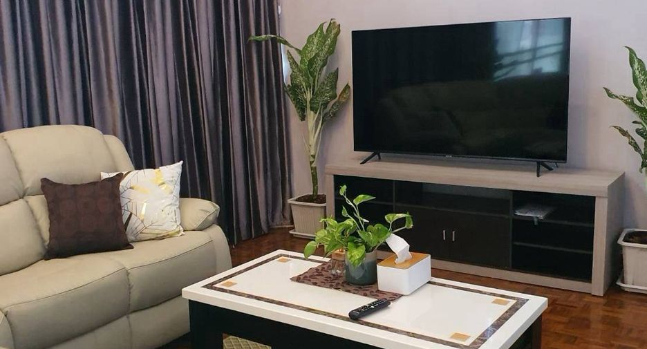 For sale 3 bedrooms condo in Jomtien, Pattaya