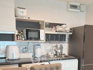 For sale 2 bedrooms condo in Huai Khwang, Bangkok