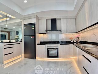 For sale 4 bedrooms condo in Bang Lamung, Chonburi