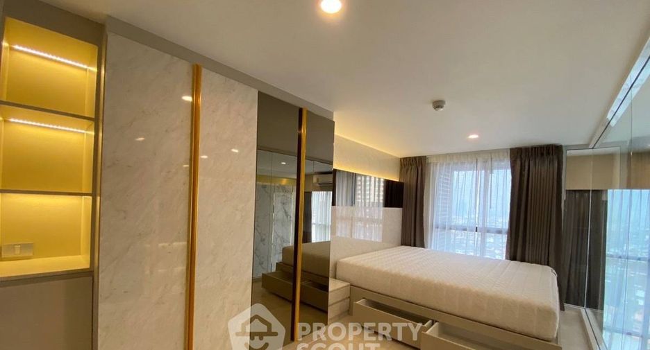 For rent 2 bedrooms condo in Sathon, Bangkok