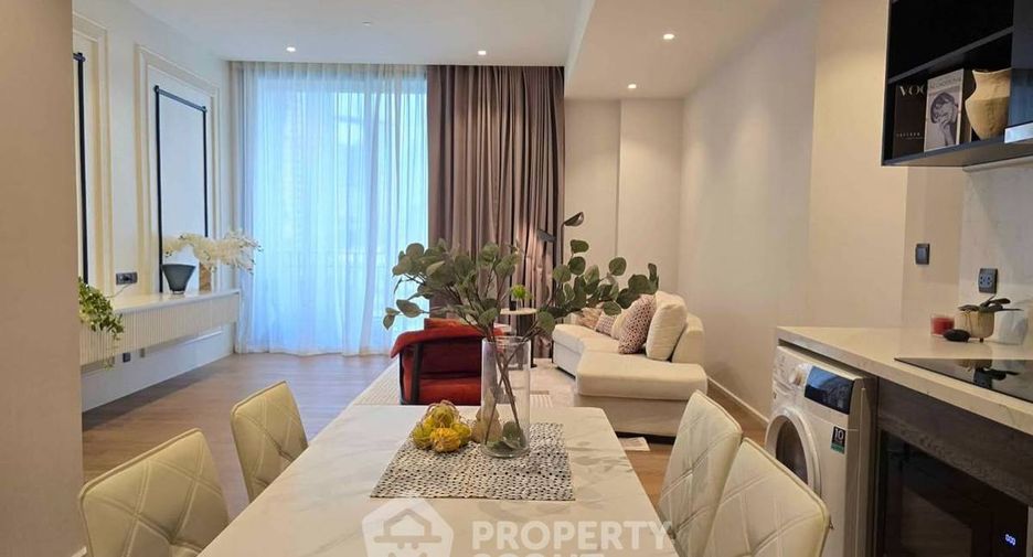 For rent 2 bedrooms condo in Pathum Wan, Bangkok