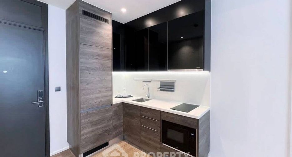 Wohnung zur Miete mit 1 Zimmer in Pathum Wan, Bangkok