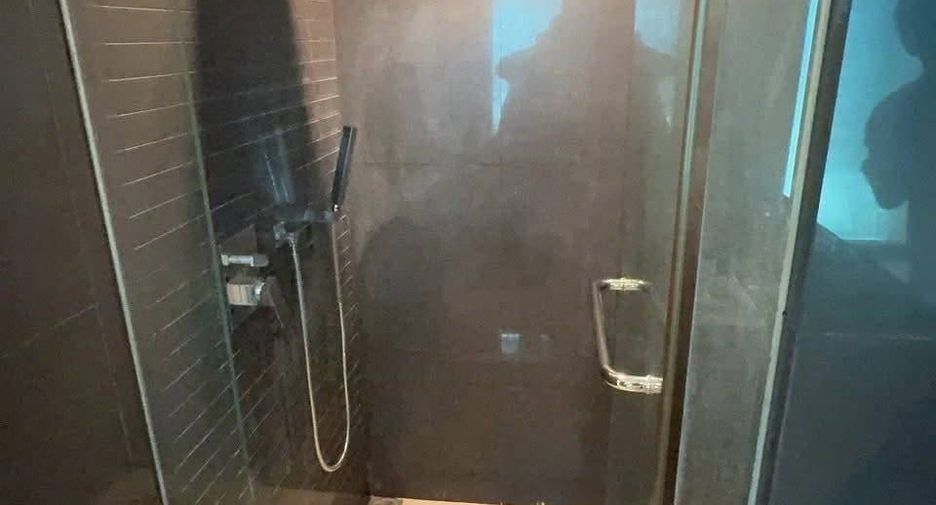 For rent 1 bed condo in Sathon, Bangkok