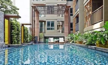 For rent 2 bedrooms condo in Khlong Toei, Bangkok