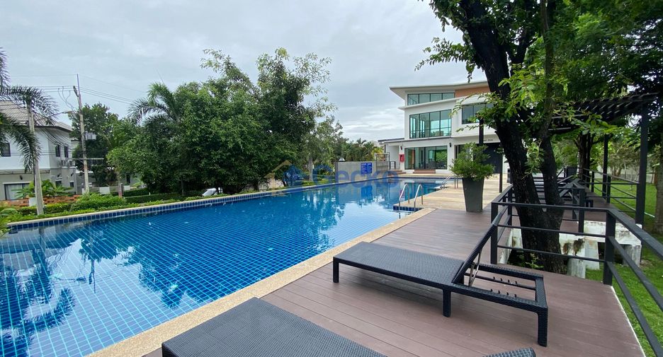 Casa en venta de 3 habitaciones en Bang Lamung, Chonburi
