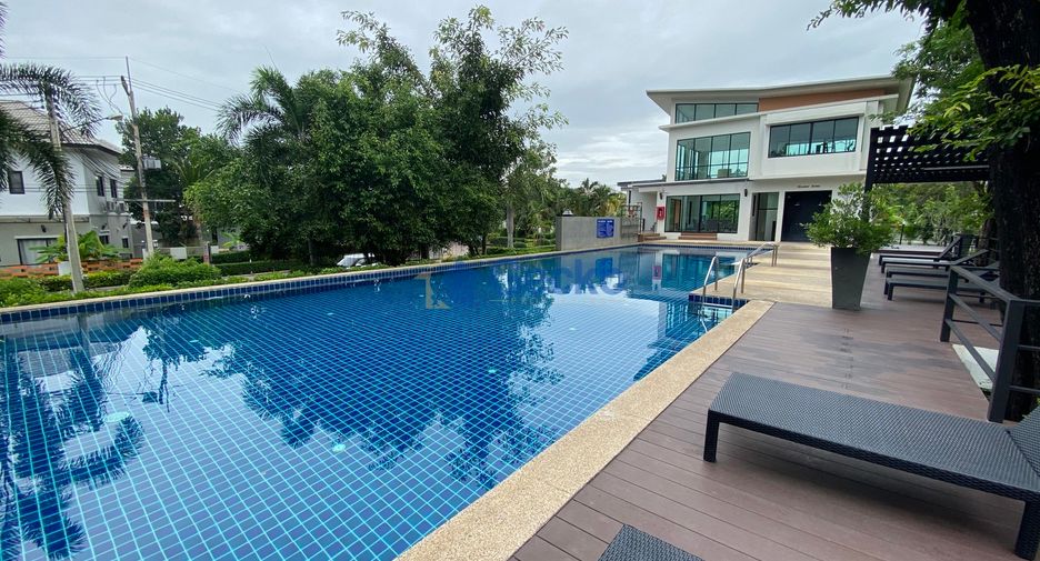 Casa en venta de 3 habitaciones en Bang Lamung, Chonburi