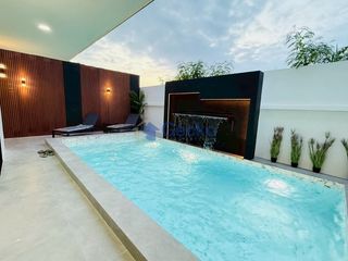 Haus zur Miete mit 5 Zimmer in Bang Lamung, Chonburi