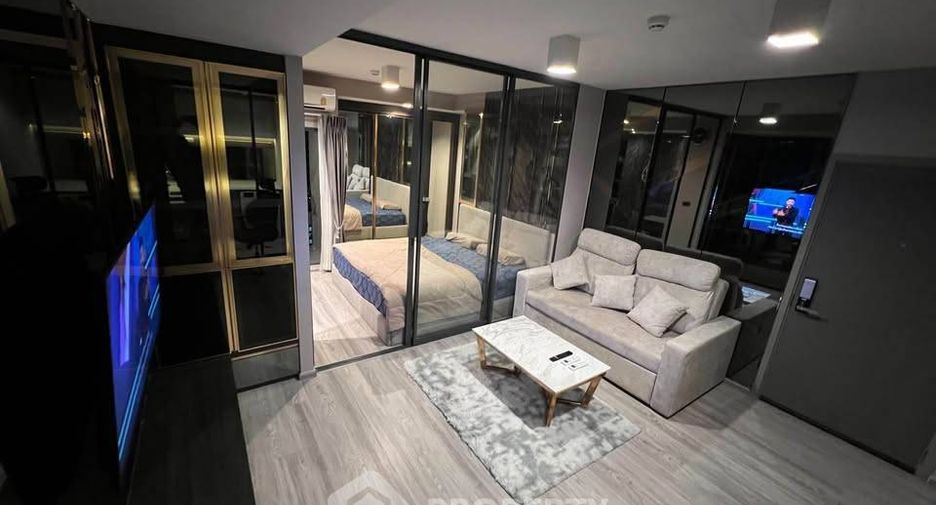 À louer 1 chambre condo à Khlong San, Bangkok