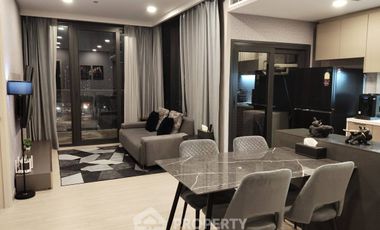 Condo en alquiler de 2 habitaciones en Huai Khwang, Bangkok