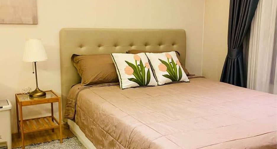 For rent 1 bed condo in Watthana, Bangkok