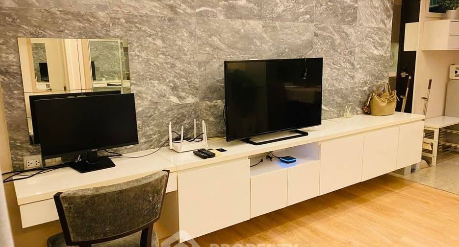 For rent 1 bed condo in Watthana, Bangkok