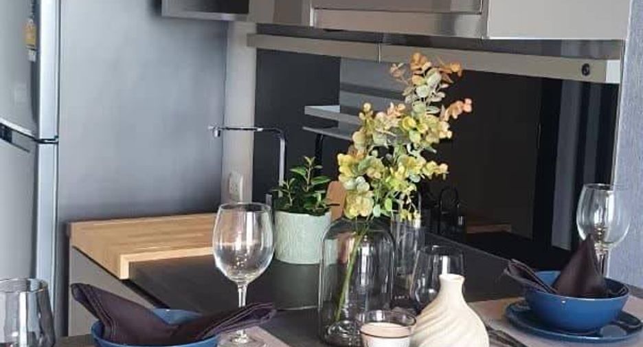 For rent 1 bed condo in Khlong Toei, Bangkok