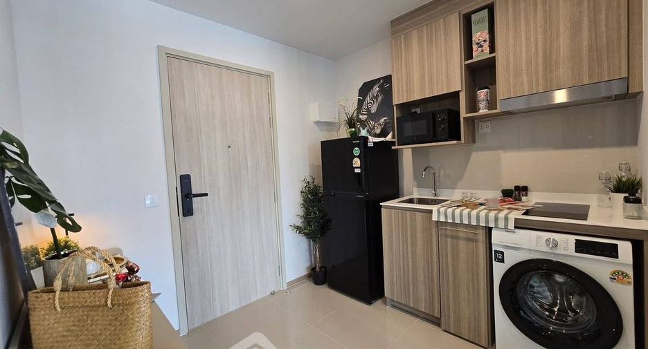 Condo en alquiler de 1 habitaciones en Khlong Toei, Bangkok