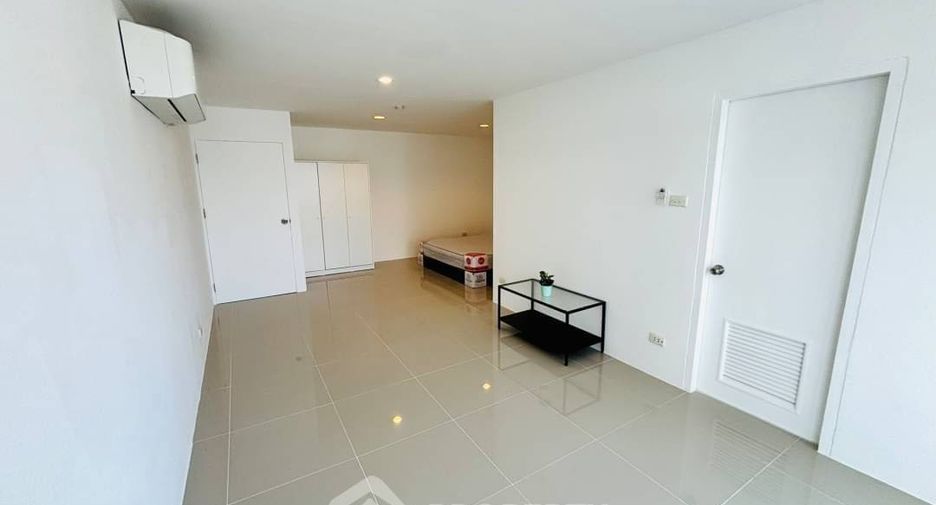Condo en alquiler de 2 habitaciones en Watthana, Bangkok
