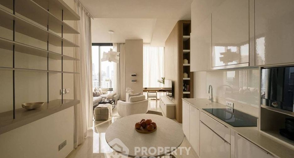 For rent 2 bedrooms condo in Bang Rak, Bangkok