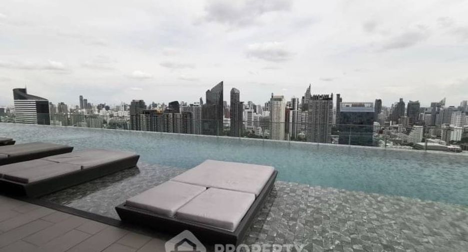 Condo en alquiler de 1 habitaciones en Huai Khwang, Bangkok