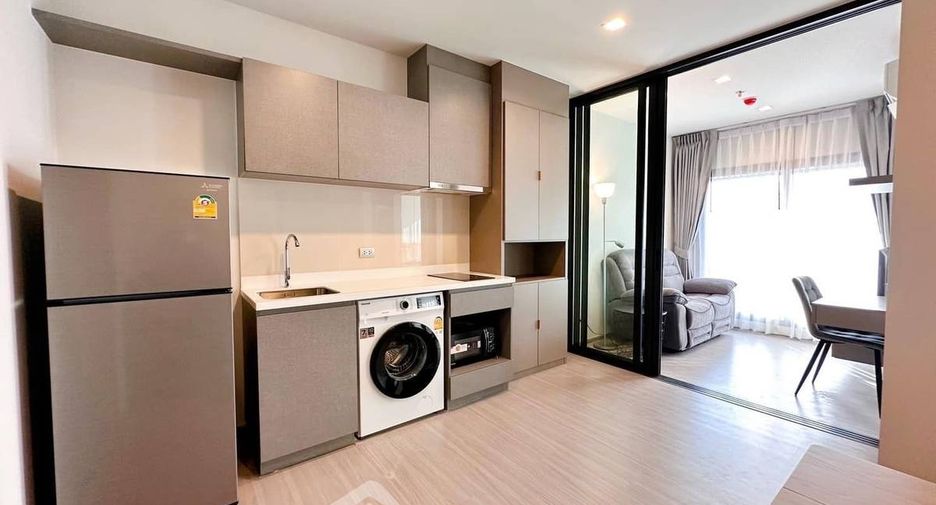 Condo en alquiler de 1 habitaciones en Huai Khwang, Bangkok