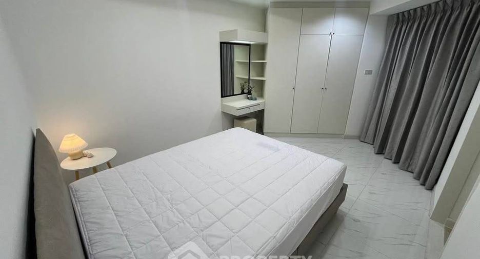 For rent 2 bedrooms condo in Bang Kho Laem, Bangkok