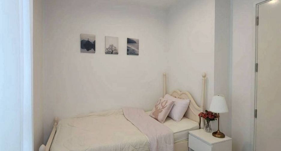 For rent 2 ベッドルーム condo in Phra Khanong, Bangkok