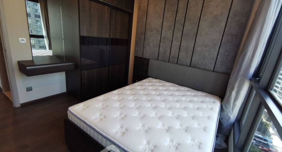 Wohnung zur Miete mit 2 Zimmer in Pathum Wan, Bangkok