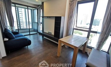 For rent 2 bedrooms condo in Pathum Wan, Bangkok