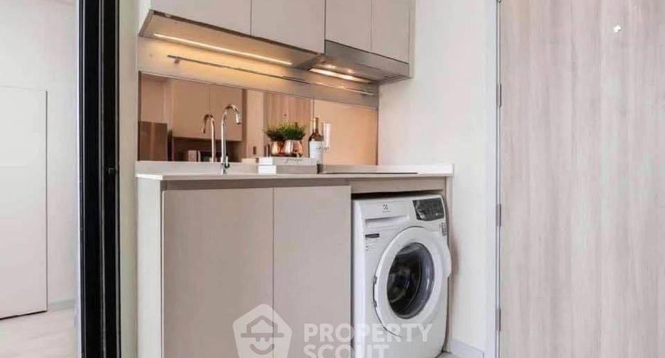 For rent 1 bed condo in Sathon, Bangkok