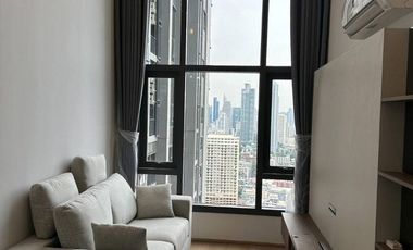 À louer 1 chambre condo à Khlong Toei, Bangkok