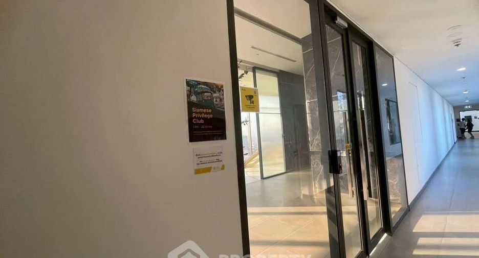 For rent 1 bed condo in Huai Khwang, Bangkok