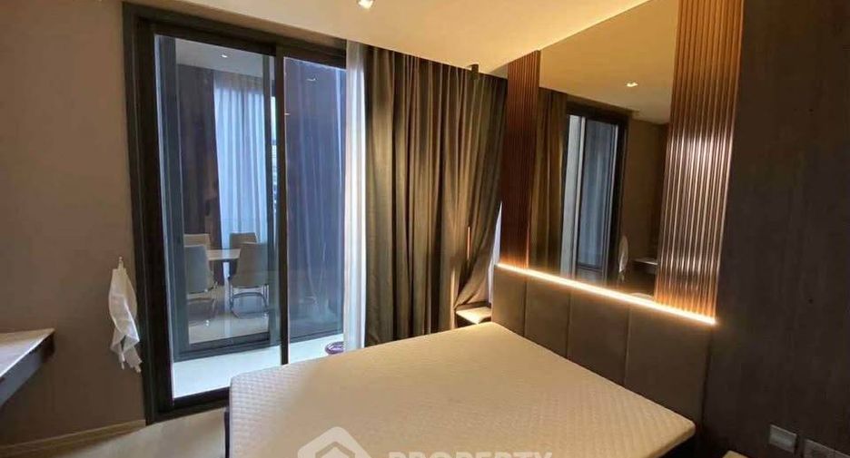 For rent 2 bedrooms condo in Bang Rak, Bangkok